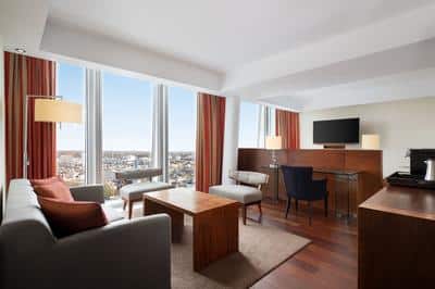 Panoramic Suite