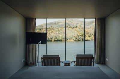 Deluxe River View Room