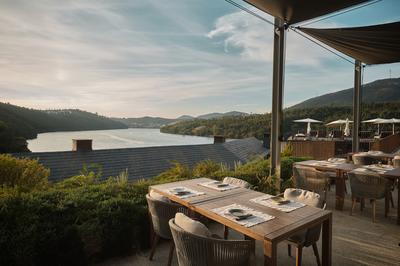 RAIVA Restaurant
