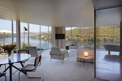 Panoramic Suite