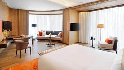 Grand-Hyatt-Xian-P010-Club-Deluxe-King.16x9
