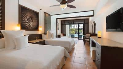 Hyatt-Ziva-Los-Cabos-P076-Premium-Swim-Up-Double.16x9 (1)