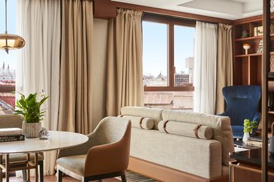 King Suite City View