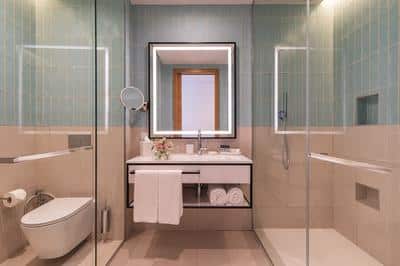 Deluxe Suite Bridge View