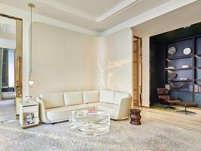 One Bedroom Theme Suite, Sea View