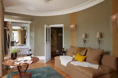 Les Suites Intemporelles