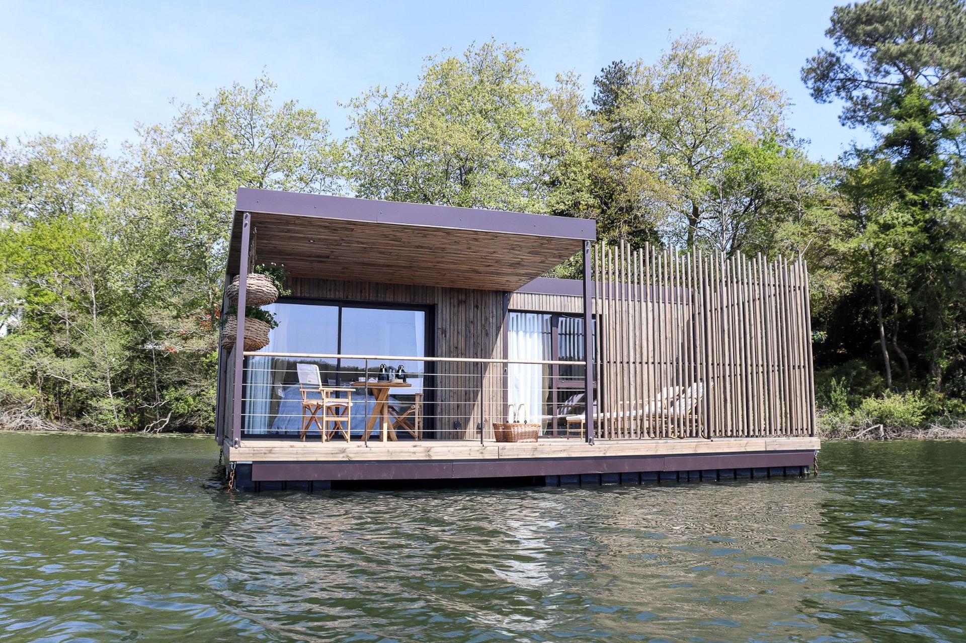 Brindos Lac & Château
