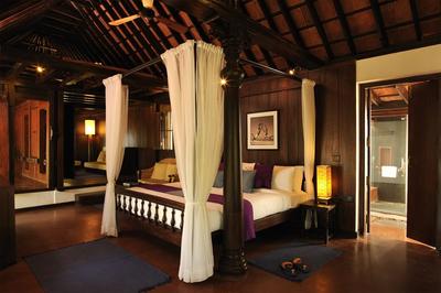 Heritage Premium Bedroom