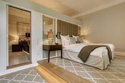 Premium Suite