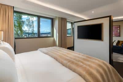 Generous Room