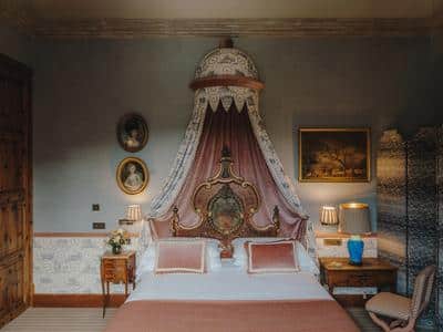 Palace Room