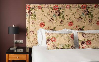 Boutique Room