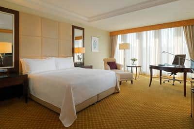King Deluxe Accessible Room