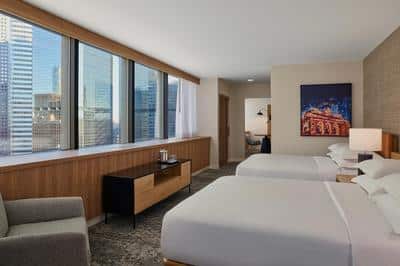 One-Bedroom Suite - Queen/Queen Bedroom