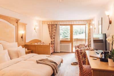 Rose Suite
