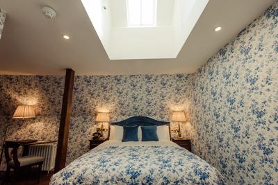 Superior Manor House Bedroom