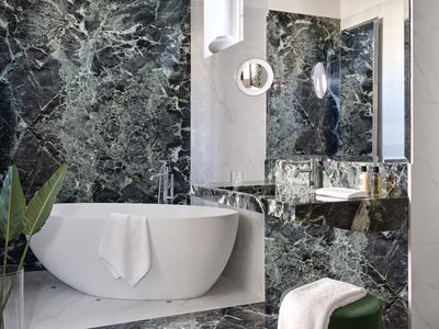 Prestige Suite