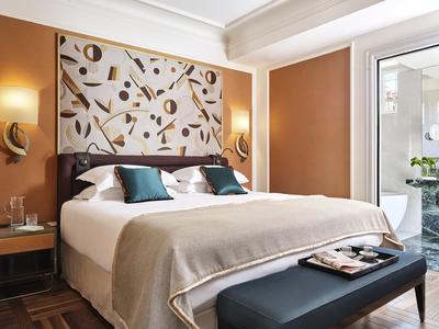 Prestige Suite