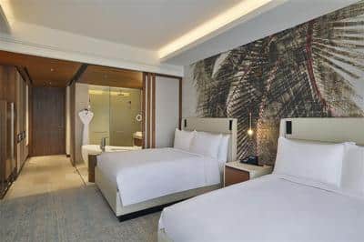 Deluxe Room - 2 Queens