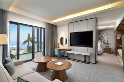 Family Connecting Two Bedroom Suite - Ocean View