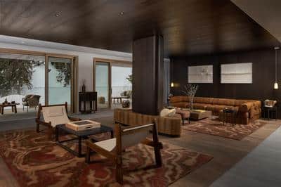 Ora Bar & Lounge