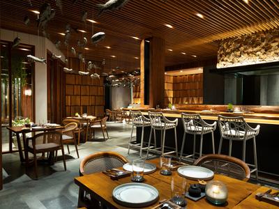 Crudo Restaurant