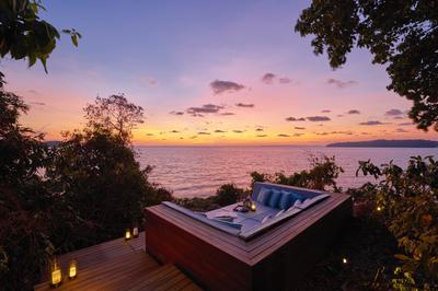 Ocean Pool Villa