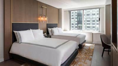 2 Double Beds