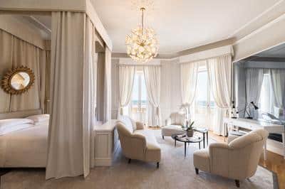 Prince Room