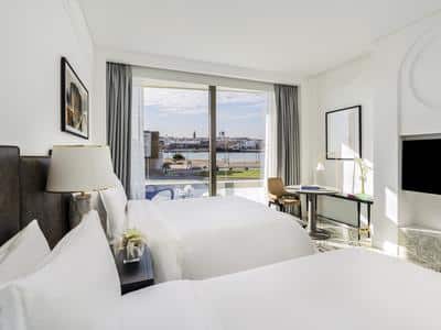 Deluxe Gold Room with Balcony