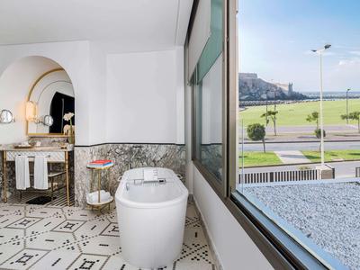 Hertiage Gold Suite