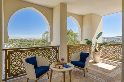 Deluxe Room - Panoramic View