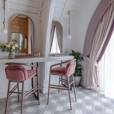 Eve Branson Suite