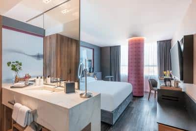 Andaz Suite