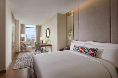 Ritz-Carlton Suite