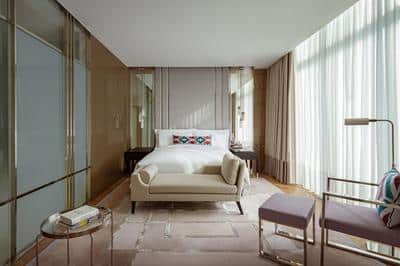 Ritz-Carlton Suite