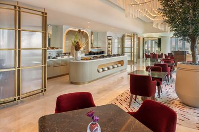 Club Lounge