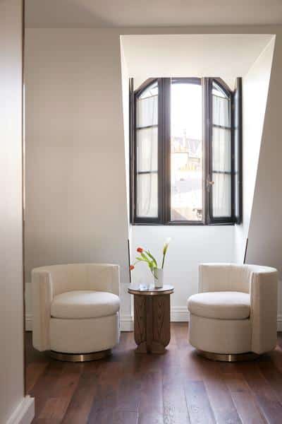 Prestige Room