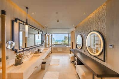 Crystal Sea View Penthouse