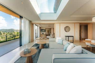 Crystal Sea View Penthouse