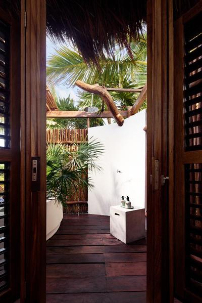Master Beachfront Bungalow