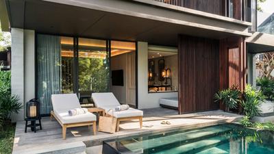1 King Bed Private Pool Suite