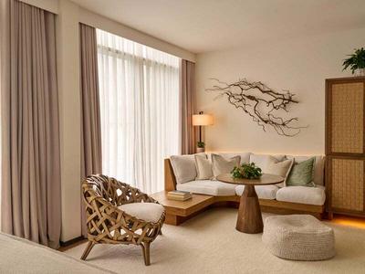 Skyline Junior Suite