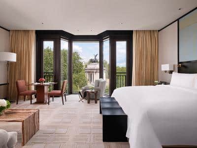 Grand Premier Park Room