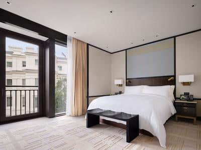 Grand Premier Park Suite
