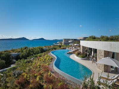 Five Bedroom Royal Villa