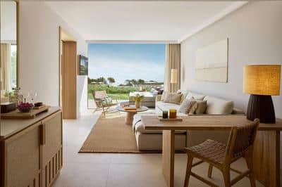 One Bedroom Suite Private Garden, Garden View