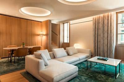 Premium Suite
