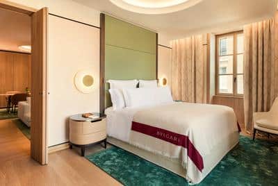 Premium Suite