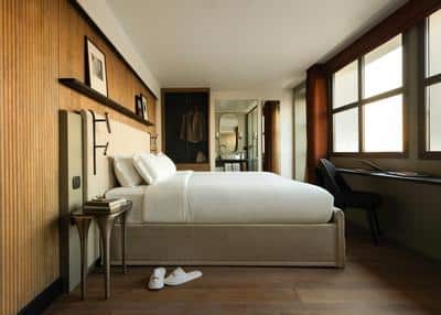 Signature Room